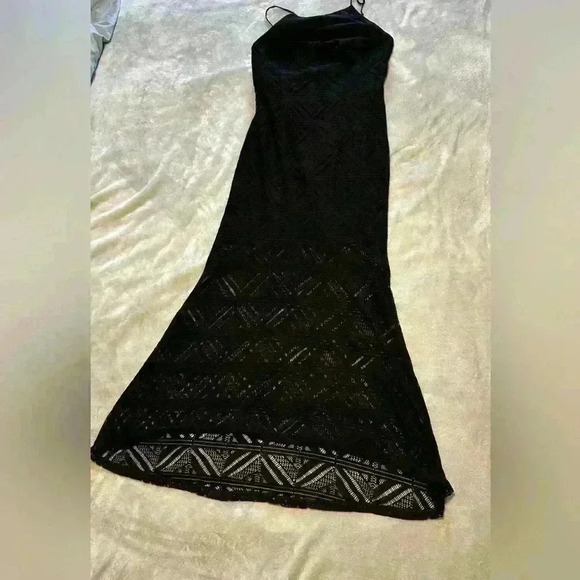 Bardot Black Lace Midi Dress Size 8/Medium - Picture 3 of 6